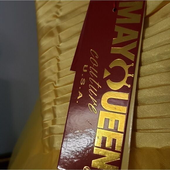 May Queen Couture Size 20 Short Formal Dress - Picture 12 of 12